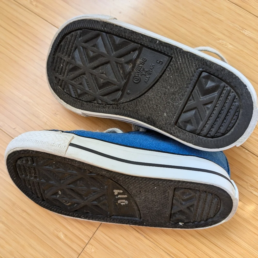 Converse excellent scaled